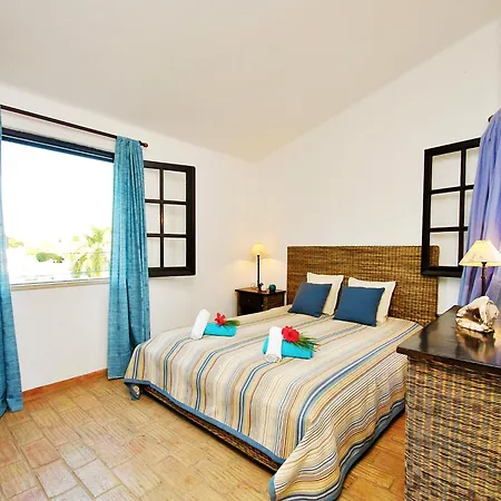Villa In Gale Near Sandy Beach Vila