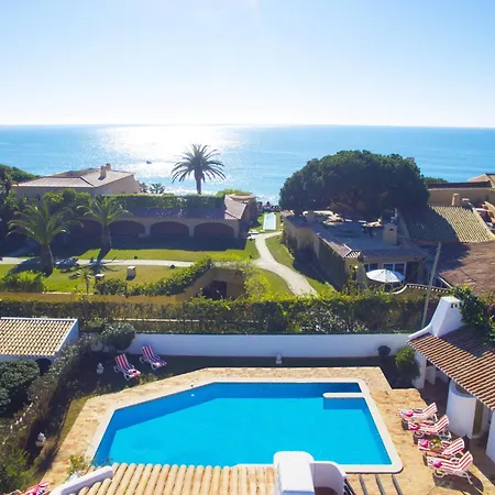 Villa In Gale Near Sandy Beach